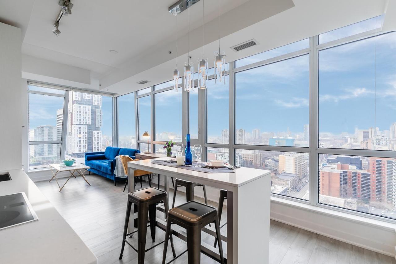 Luxury 2 Bedroom In The Heart Of Entertainment District W/ Cn Tower View Toronto Exteriör bild