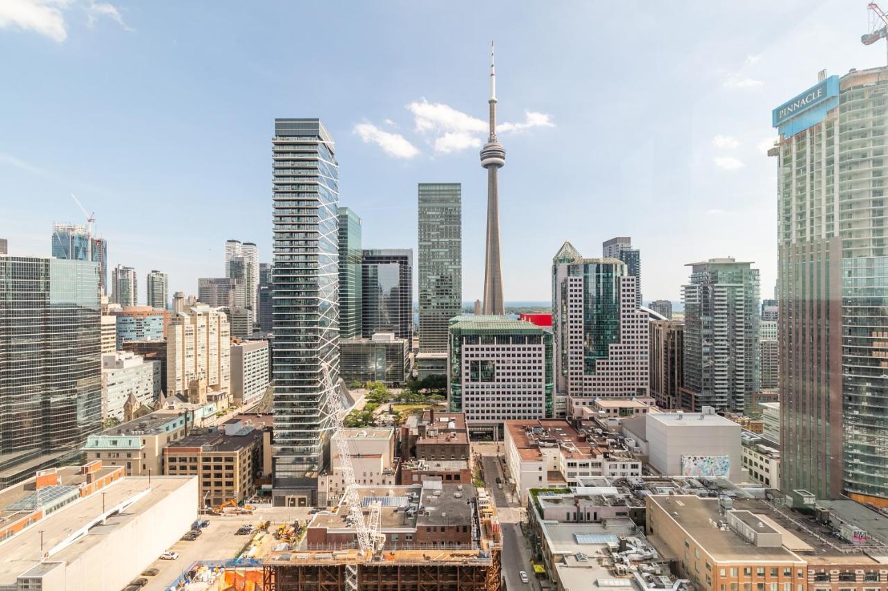 Luxury 2 Bedroom In The Heart Of Entertainment District W/ Cn Tower View Toronto Exteriör bild
