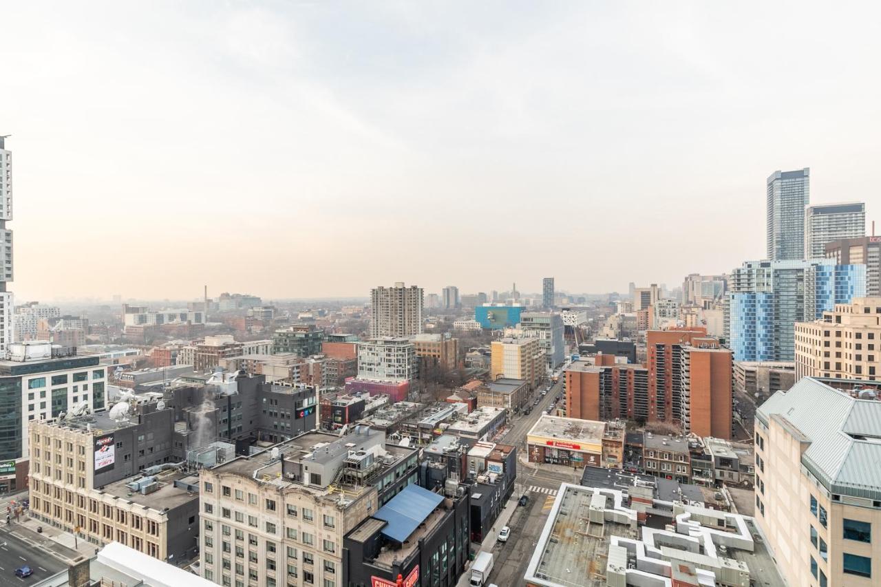 Luxury 2 Bedroom In The Heart Of Entertainment District W/ Cn Tower View Toronto Exteriör bild